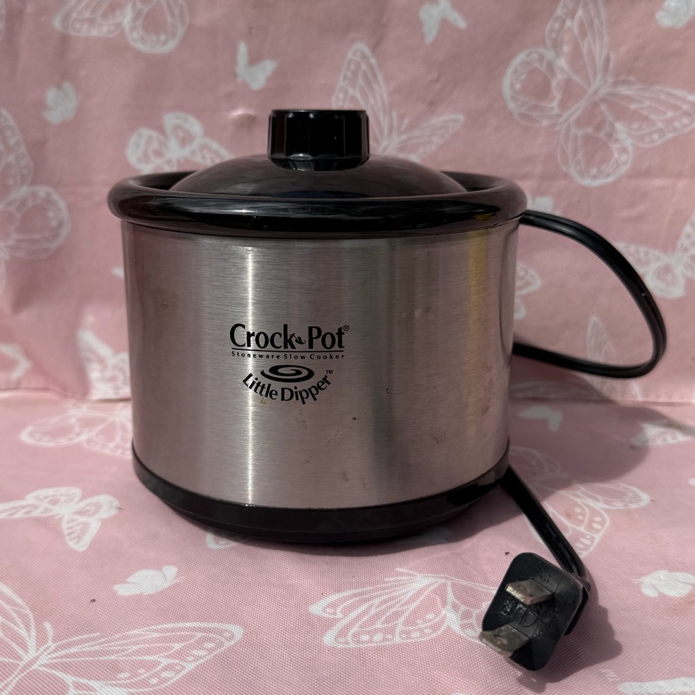 Crock-Pot Little Dipper Silver and Black